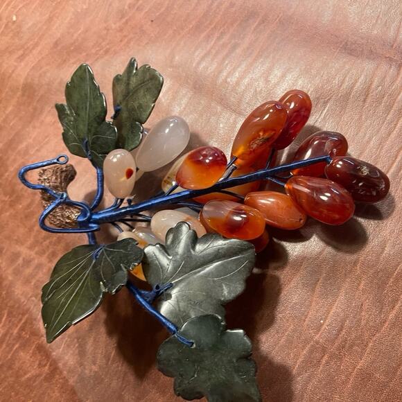 Vintage agate and onyx grapes - Picture 5 of 9